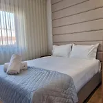 Alma Invicta Alegria Apartman *