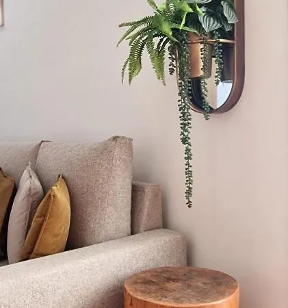 Alma Invicta Alegria Apartment