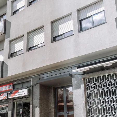 Alma Invicta Alegria Apartment *