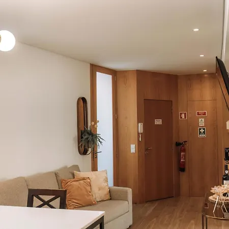 Alma Invicta Alegria Apartment Porto