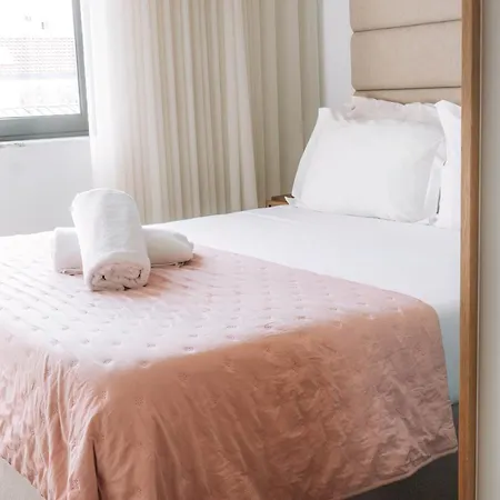 Alma Invicta Alegria Apartment