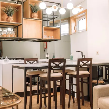 Alma Invicta Alegria Porto