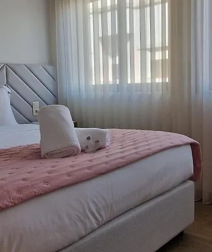 Alma Invicta Alegria Oporto